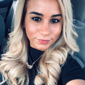 Meet your Posher, Wendy